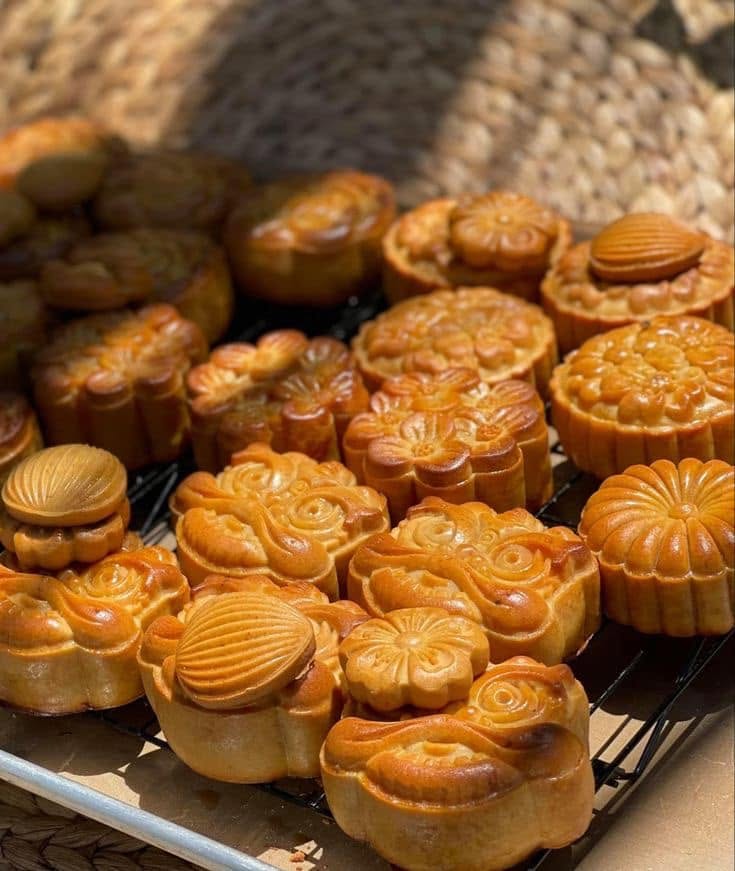 Bộ sưu tập bánh Trung thu mini thưởng trà
